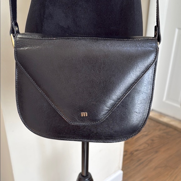 Marroquinera Handbags - Marroquinera Vintage Black Leather Crossbody Bag